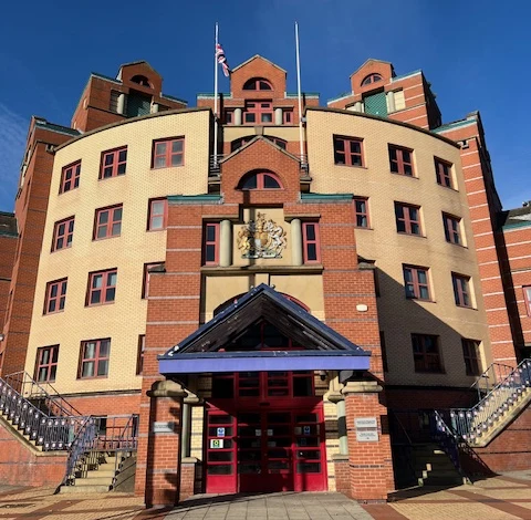 leeds court